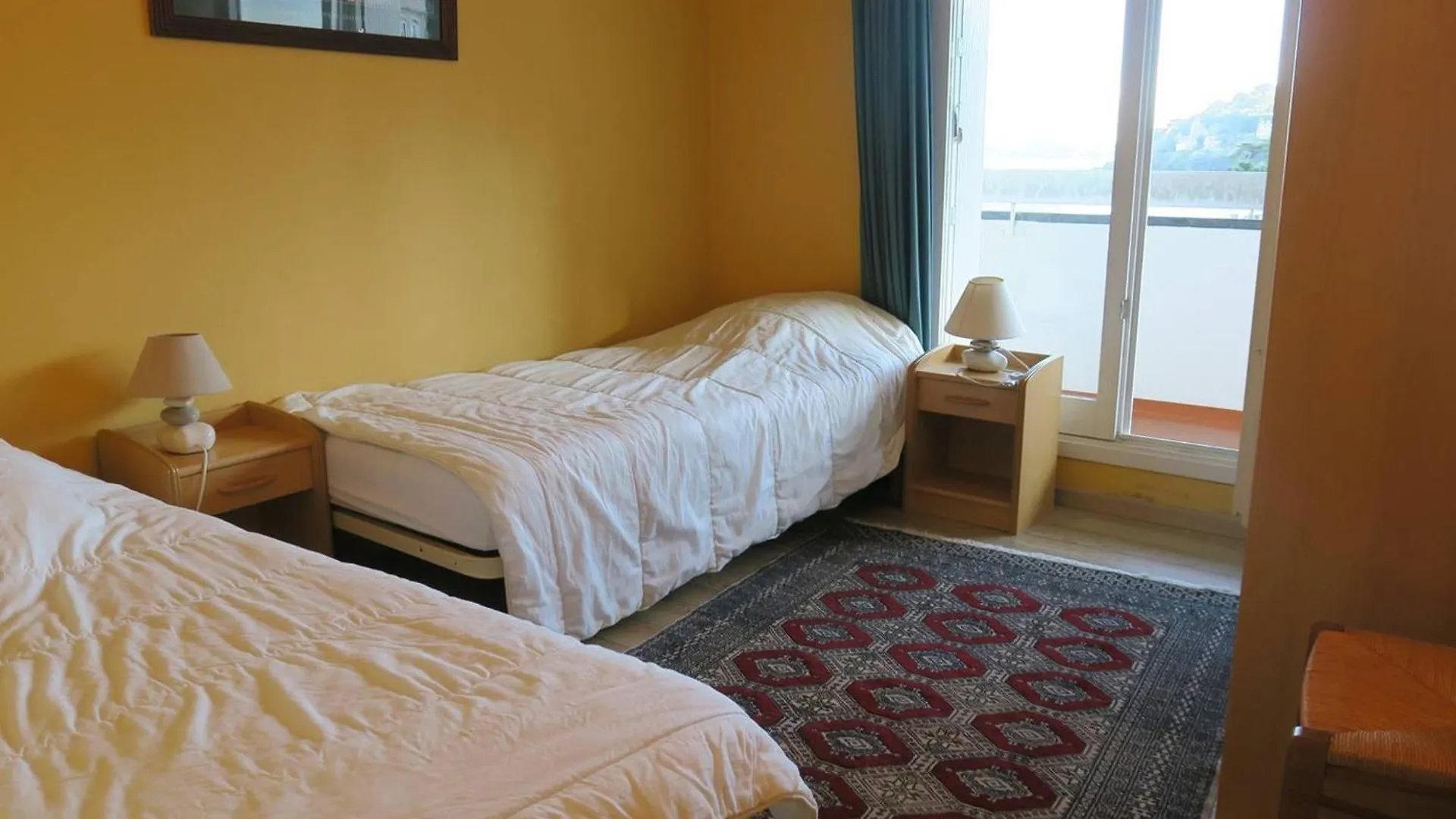Appartement A Perros-Guirec Avec Vue Panoramique, Terrasse Et Parking Prive - Fr-1-368-271 0*,  France